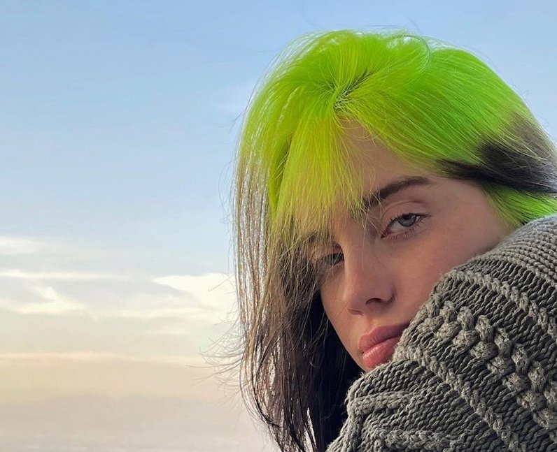 Does Billie Eilish have tattoos?