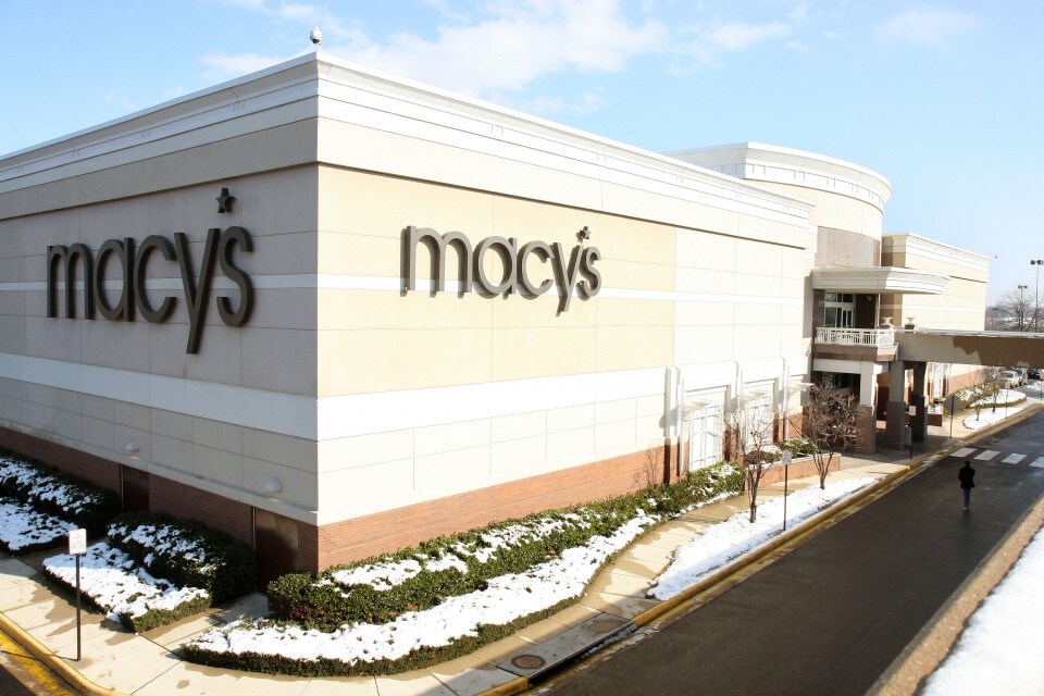 does macy's carry mattresses in store