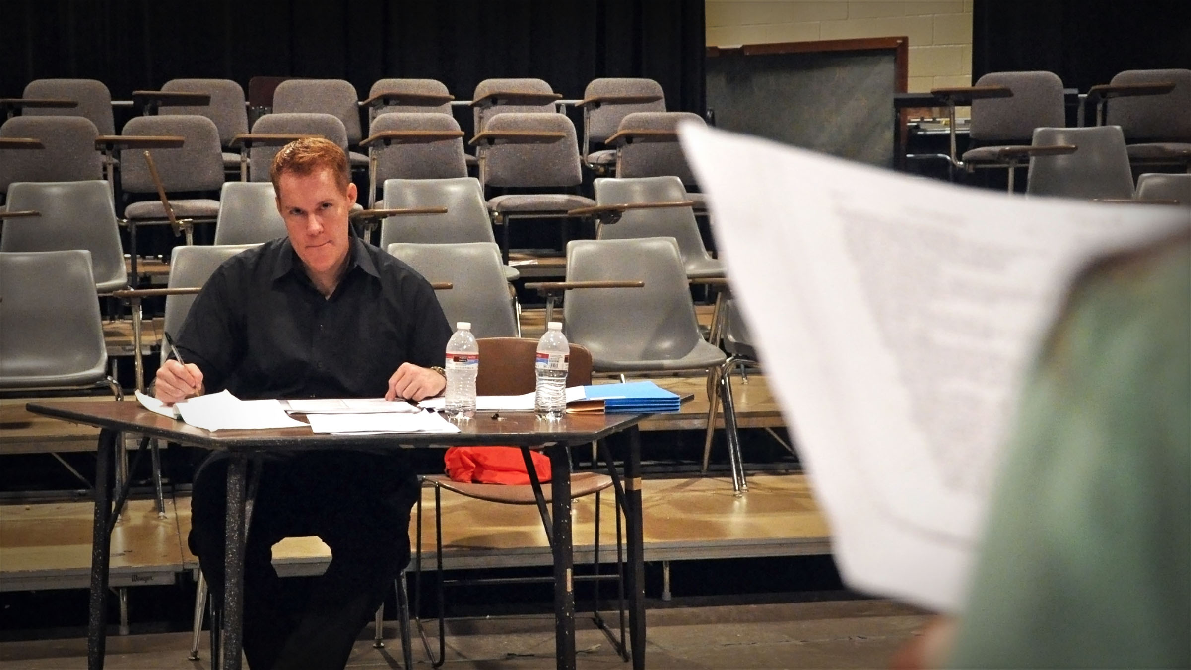 How do you become a casting director?