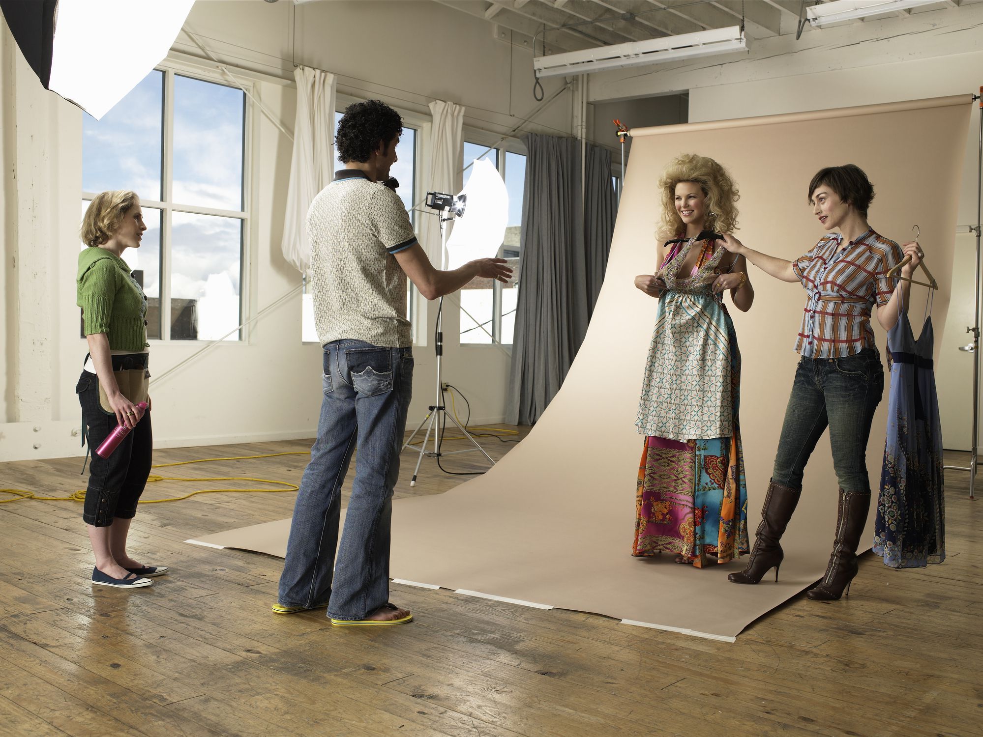 How do you submit photos to modeling agencies?
