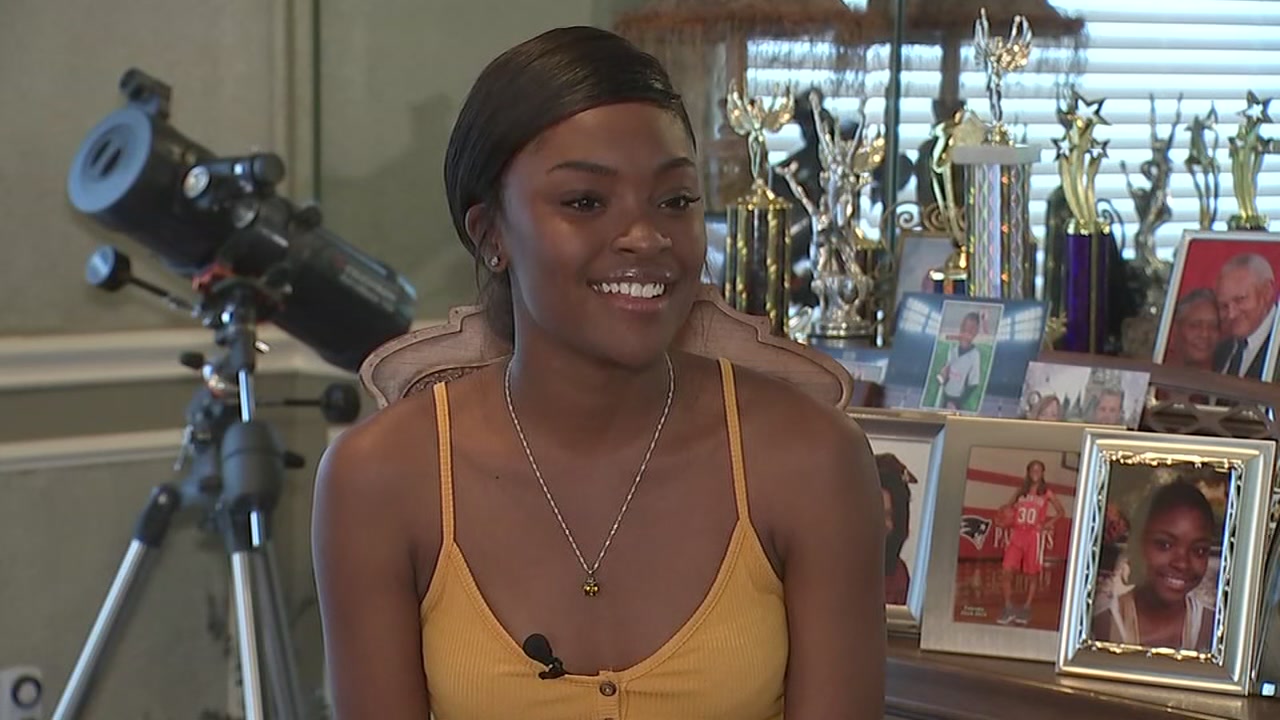 Is Houston good for modeling?