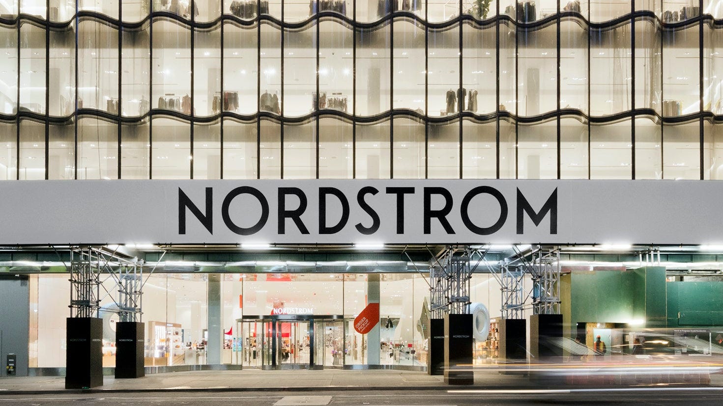 Is Nordstrom closing in 2020?