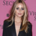 What does Olivia Palermo use on her hair?