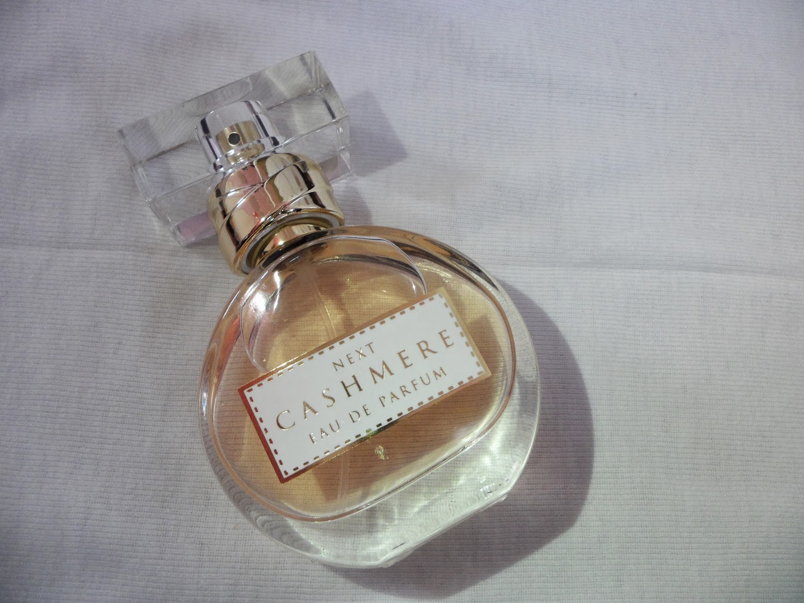 What does next Cashmere perfume smell like?