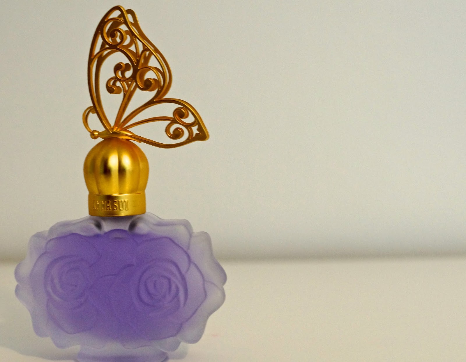 What is the best Anna Sui perfume?