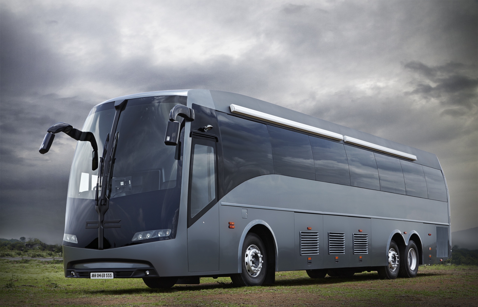 Which actor has the most expensive vanity van in India?