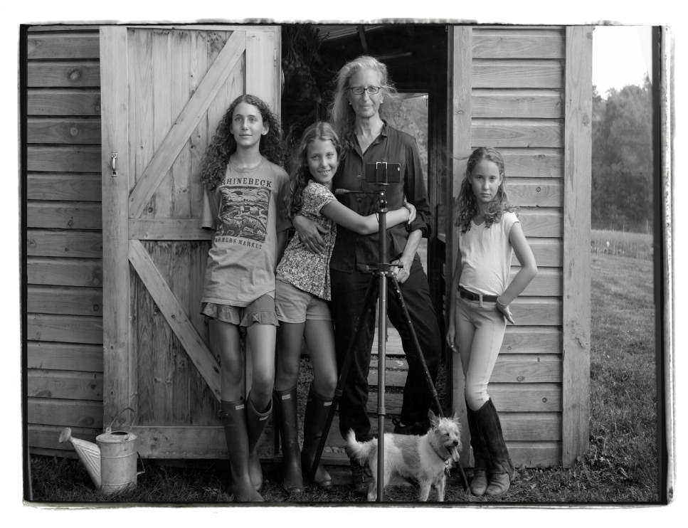 Who did Annie Leibovitz have kids with?