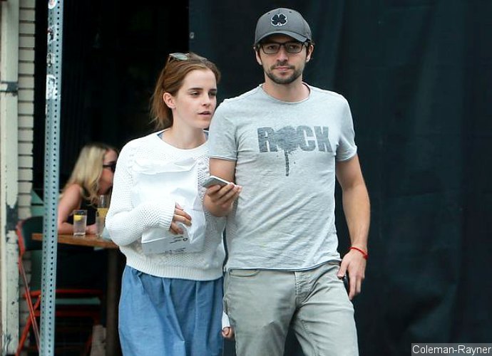 Who does Emma Watson date?