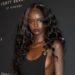 Who is Duckie thot signed to?