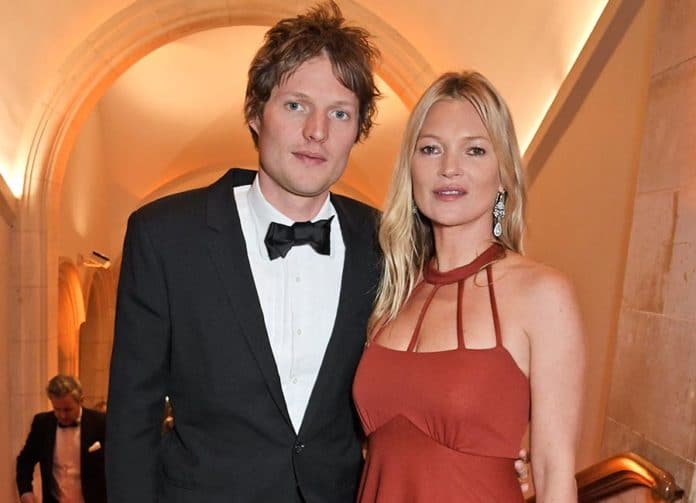 Who is Kate Moss boyfriend?