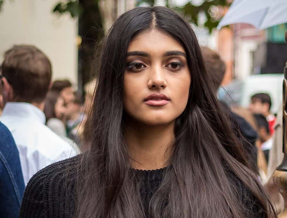 Who is Kesa Neelam Gill?