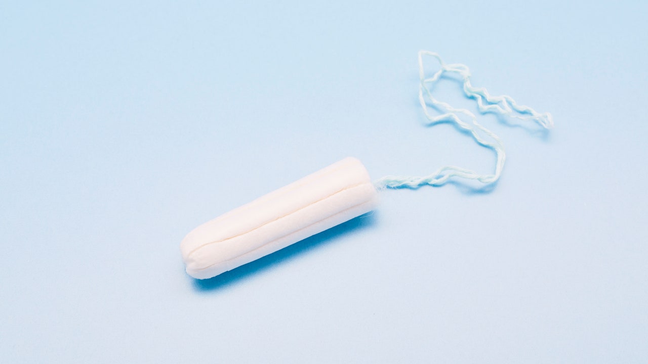 Can you wear a tampon with Annovera?