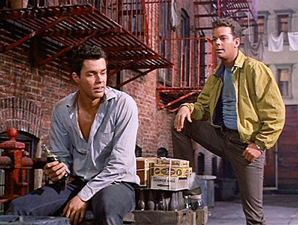 Did Richard Bremmer sing in West Side Story?