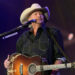 Does Alan Jackson write all of his songs?