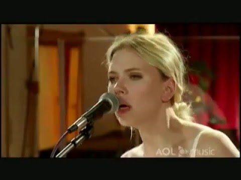 Does Scarlett Johansson Sing in Sing 2?