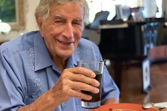Does Tony Bennett have dementia or Alzheimer’s?