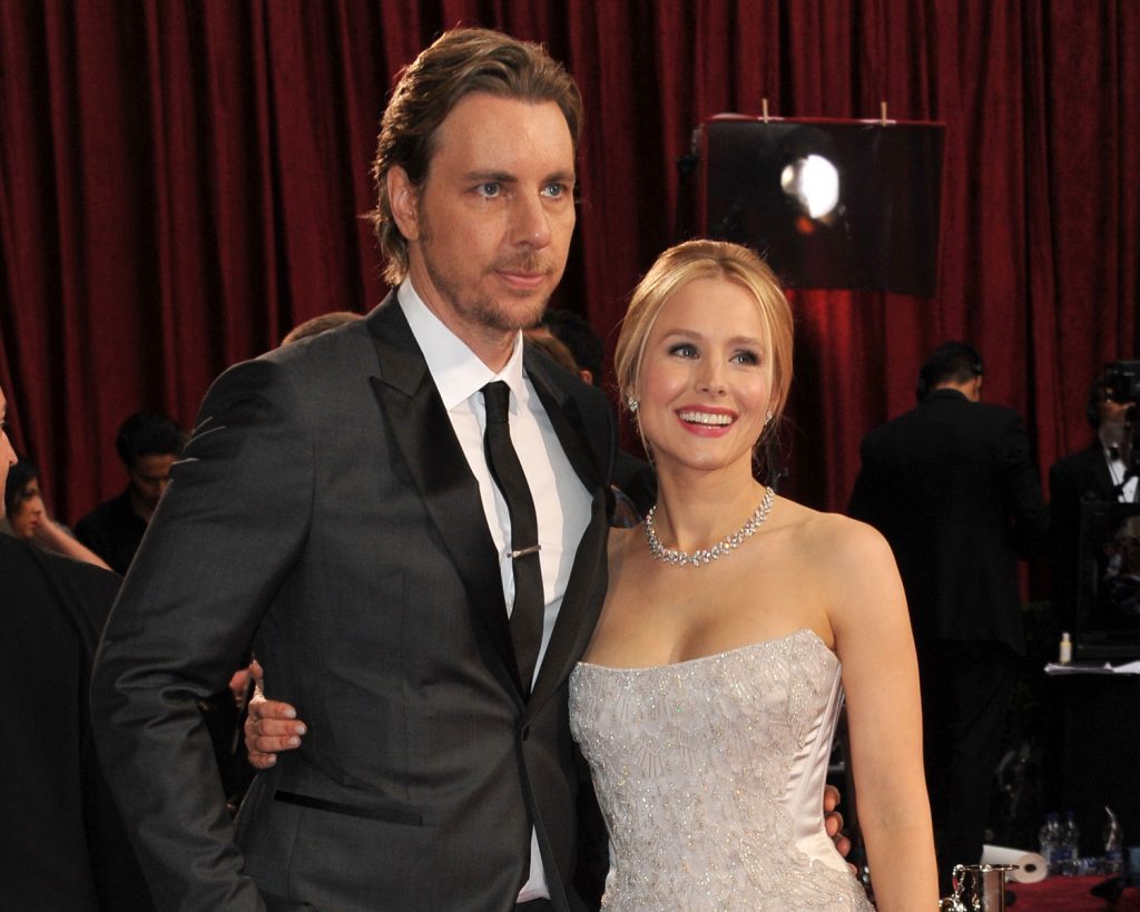 How did Kristen Bell and Dax Shepard meet?