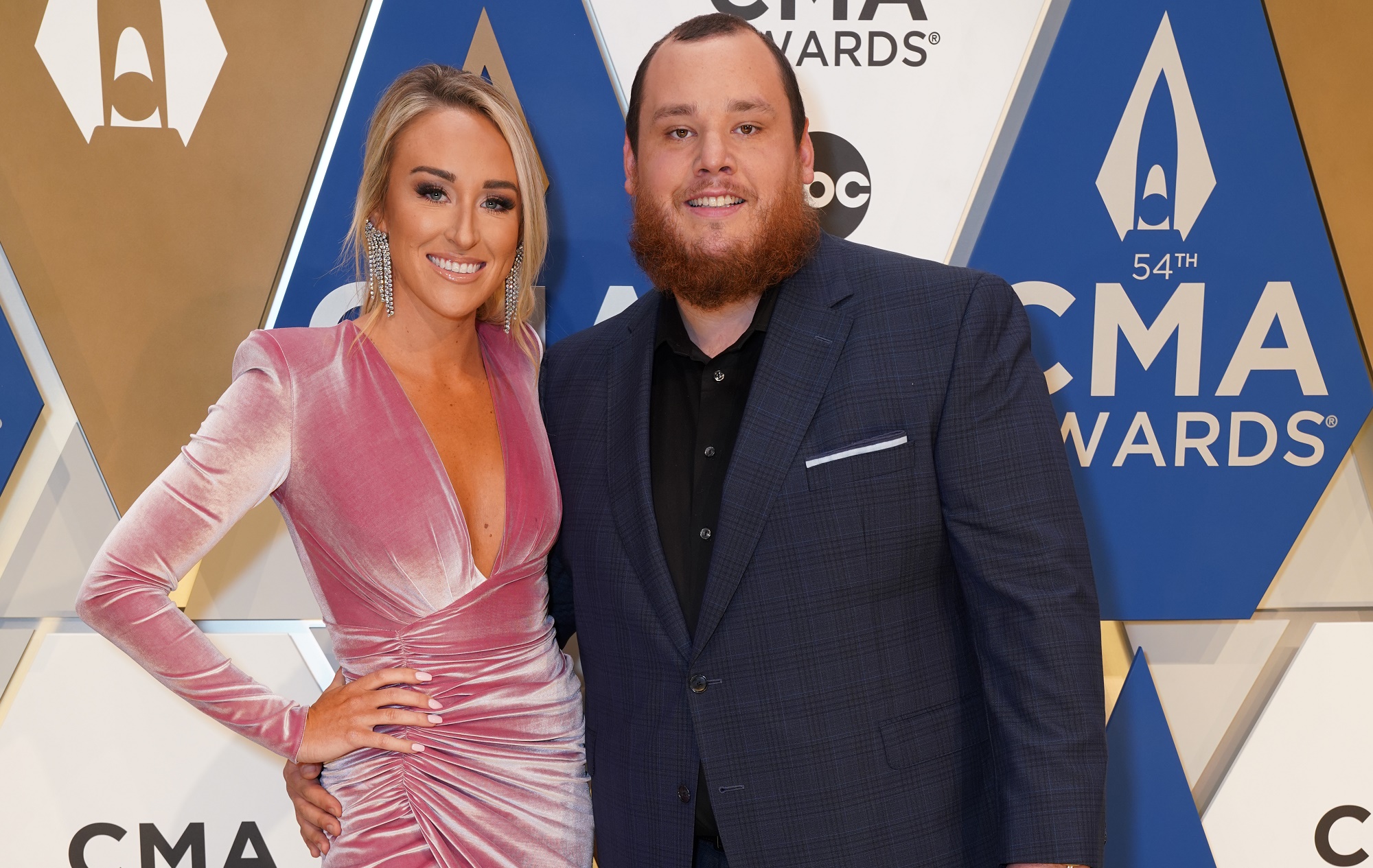 How did Luke Combs get famous?