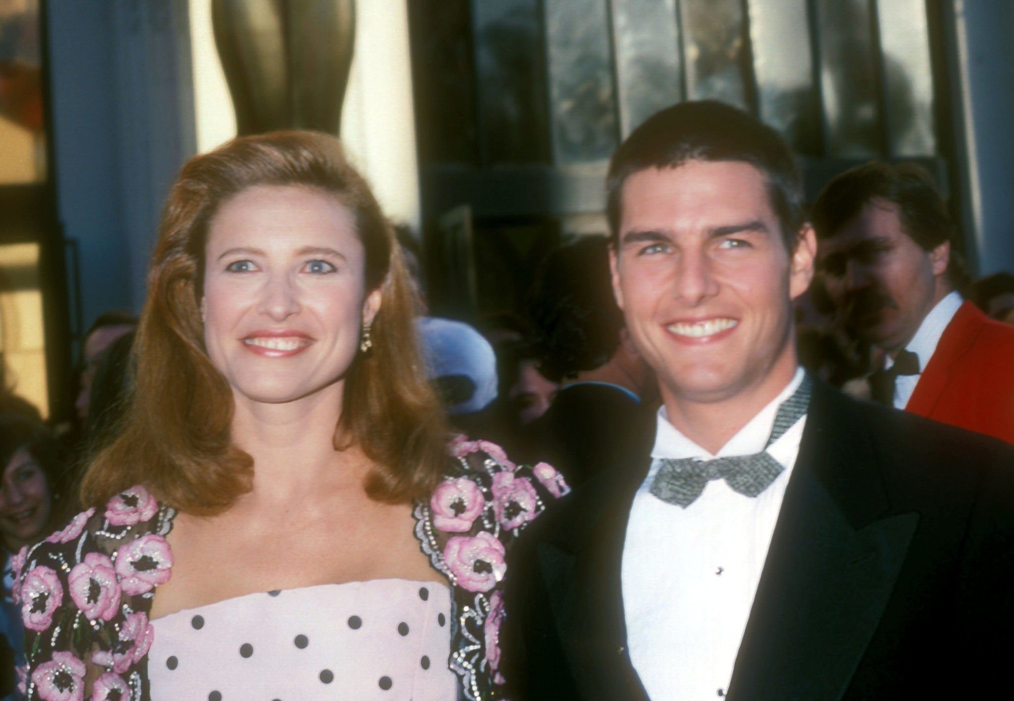 How did Tom Cruise meet Mimi Rogers?