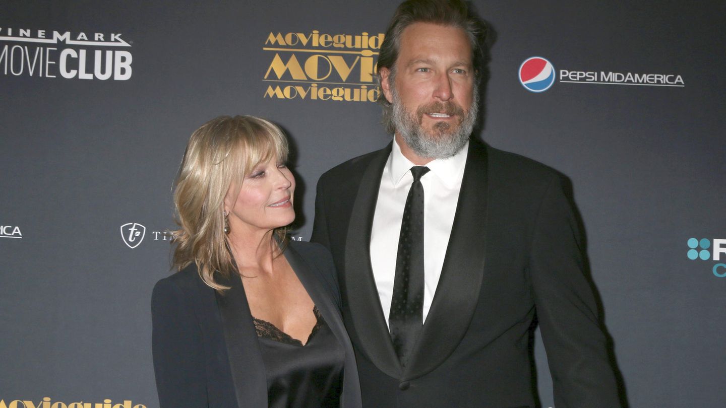 Is Bo Derek still with John Corbett?