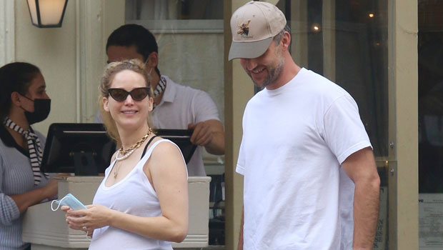 Is Jen law pregnant?