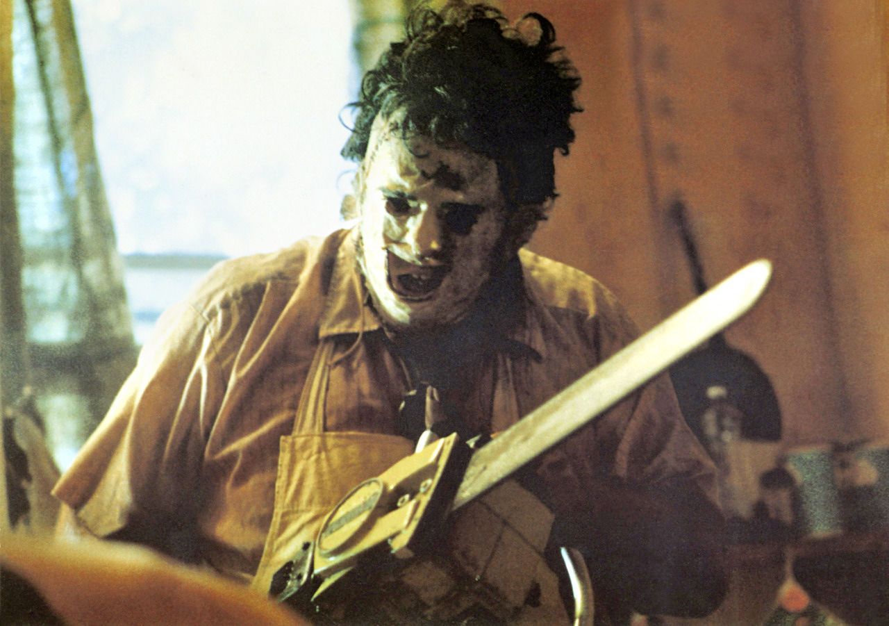 Is Sawyer Leatherface the father of Drayton?