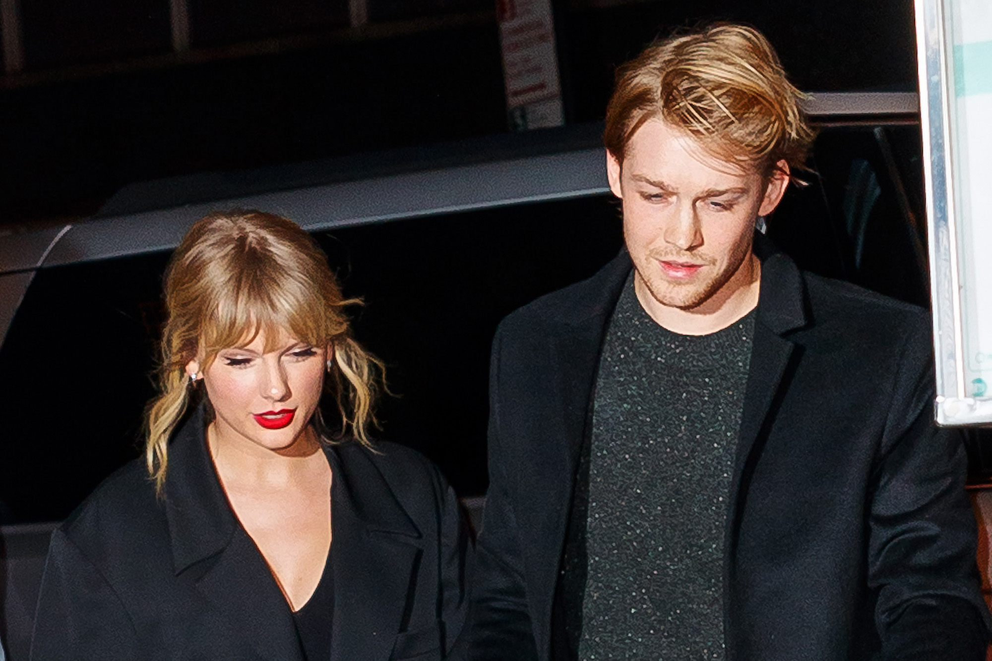 Is Taylor Swift engaged?