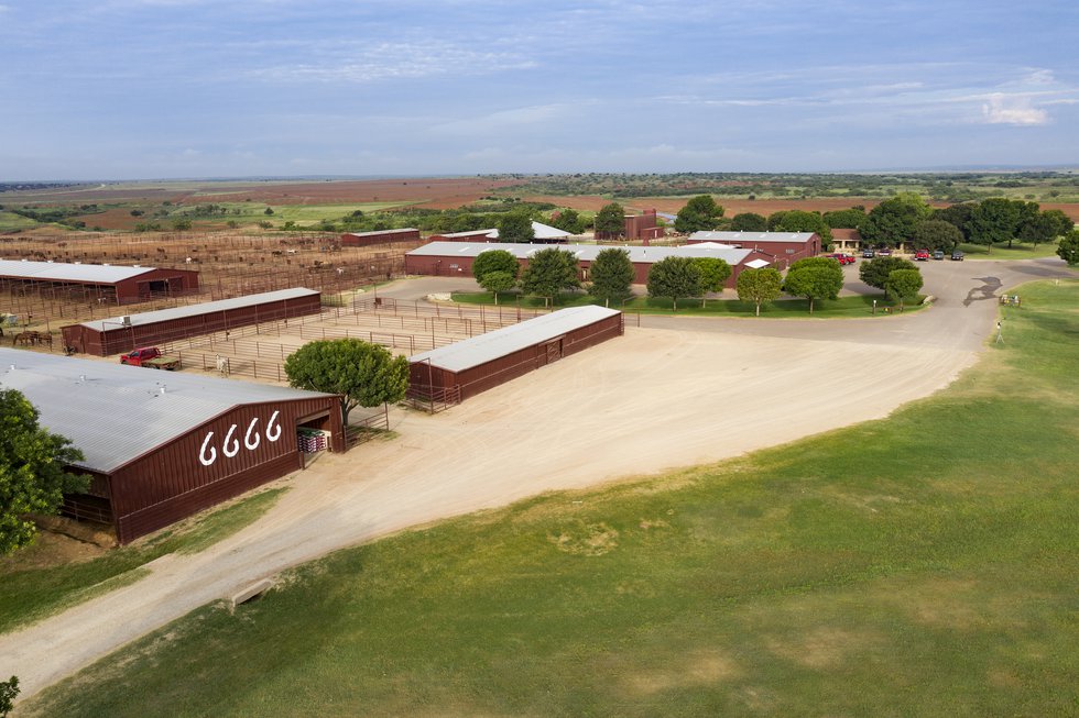 Is Yellowstone filming at 6666 Ranch?