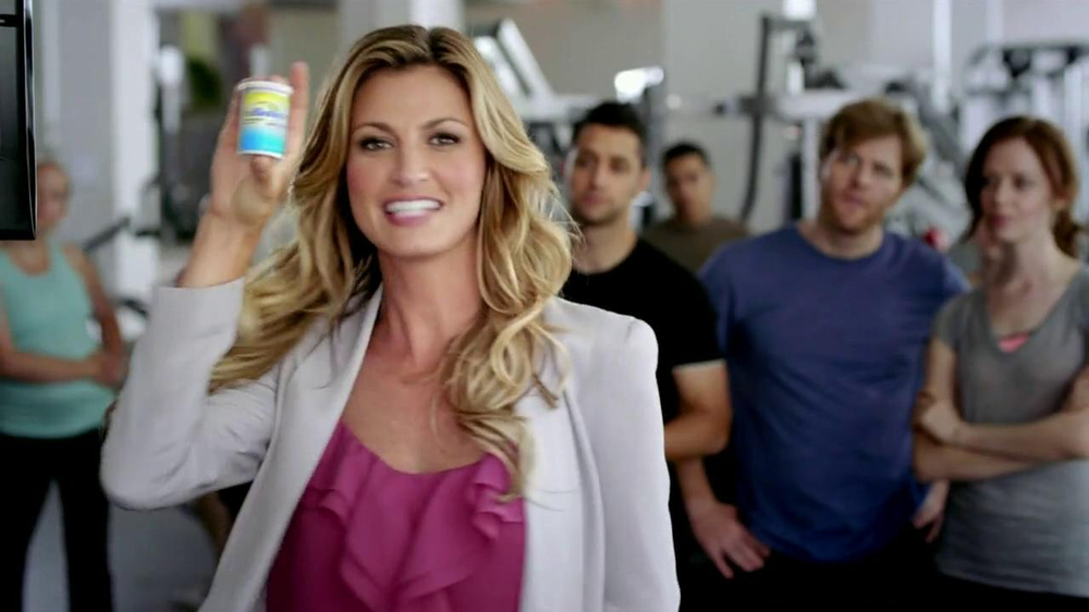 Is that Erin Andrews in the Infiniti commercial?