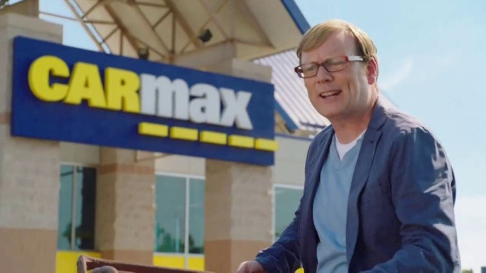 What commercial is Andy Daly in?