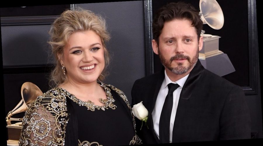 What is Kelly Clarkson’s ex-husband salary?