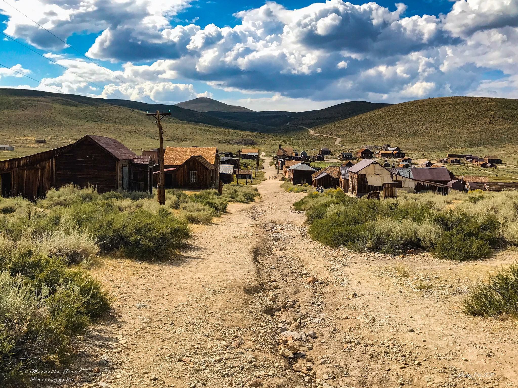 Which country has the most Ghost Town?