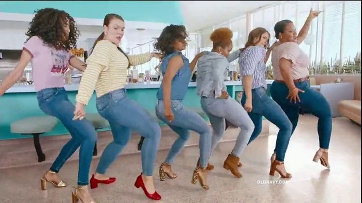 Who are the dancers in the Old Navy active commercial?