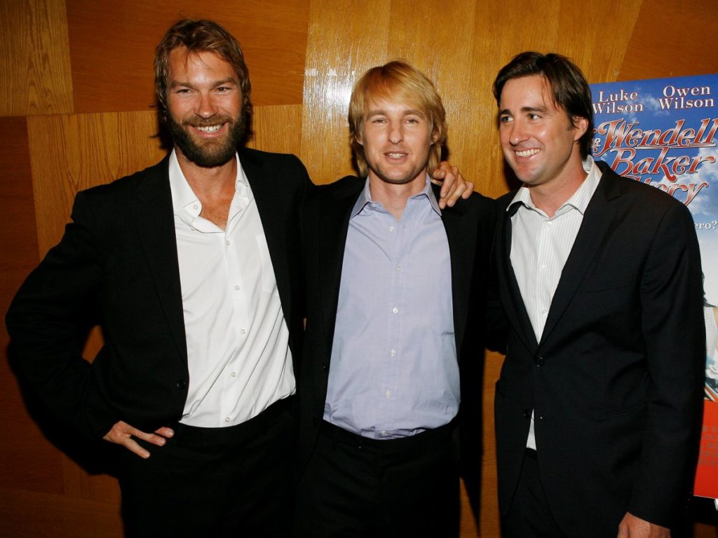 Who is Owen Wilson friends with?