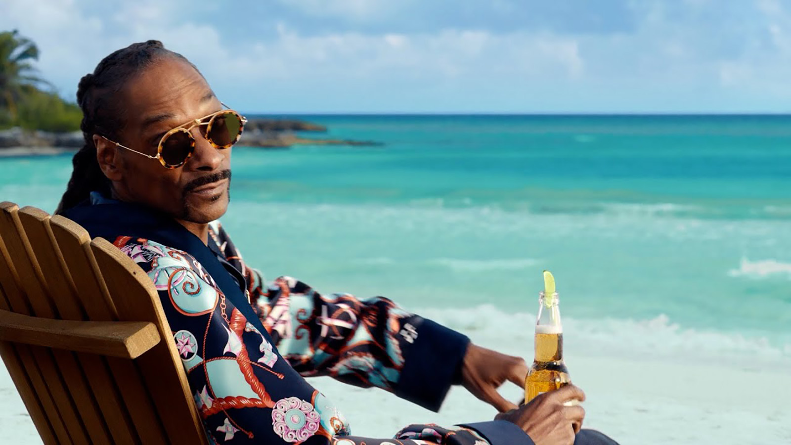 Who is in the commercial with Snoop Dogg?