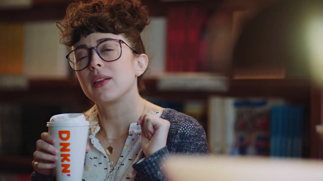 Who is the actress in the Dunkin Donuts Rapunzel commercial?