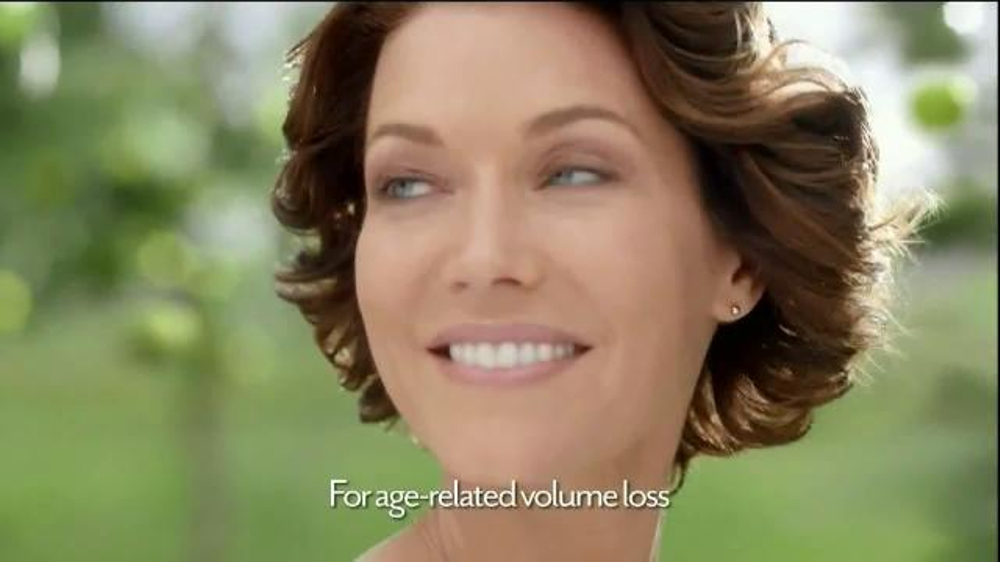 Who is the black actress on the juvederm commercial?