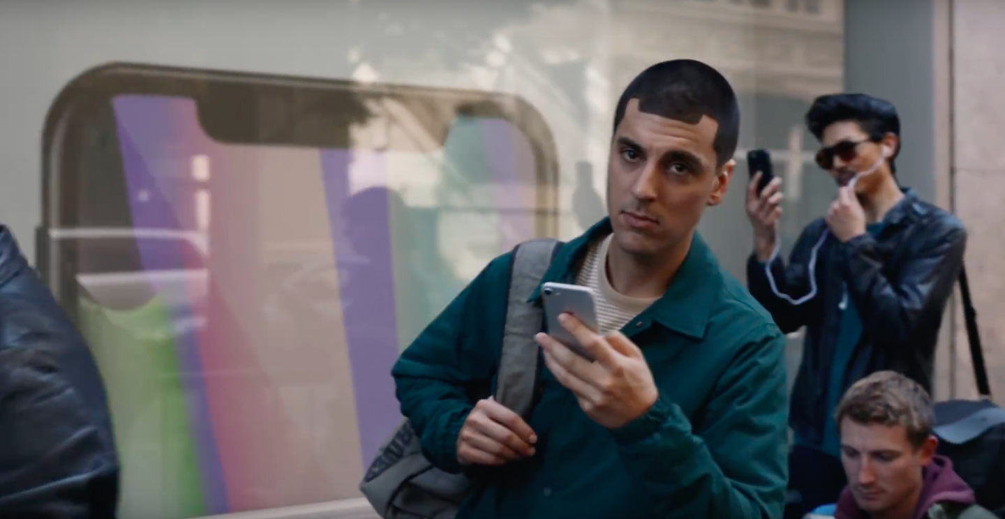 Who is the guy in the new Samsung Galaxy commercial?