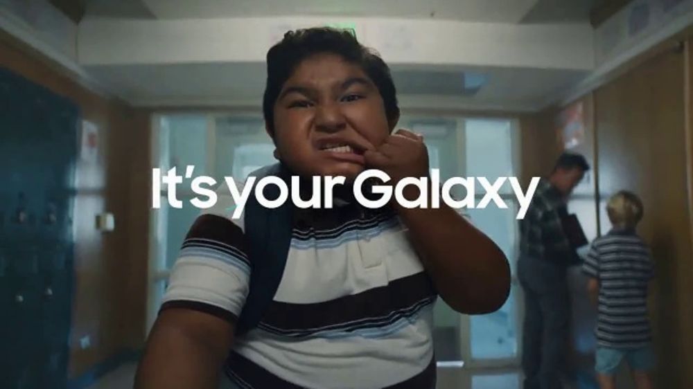 Who sings on Samsung commercial?