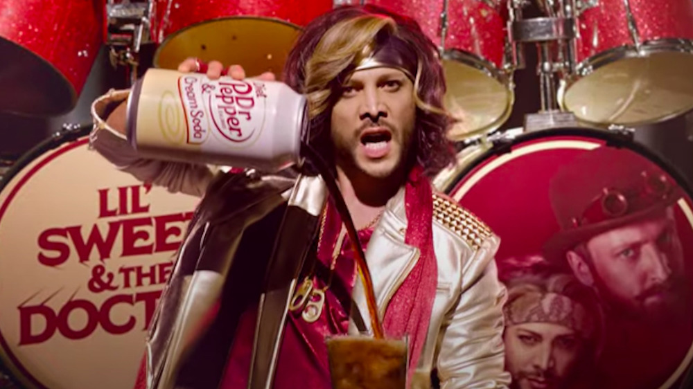 Who stars in the new Dr Pepper commercial?